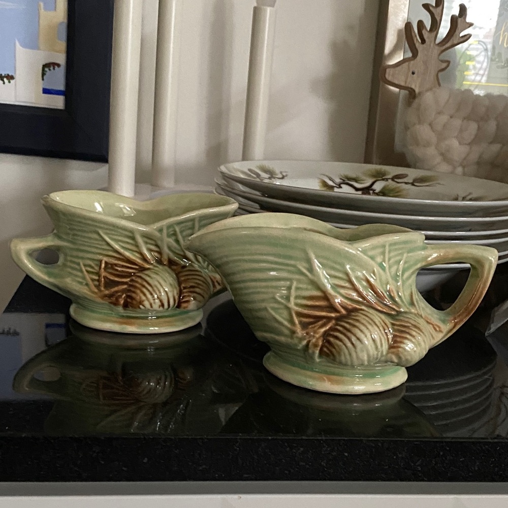 McCoy Vintage 50’s Ceramic Creamer and Sugar Set Pine cones